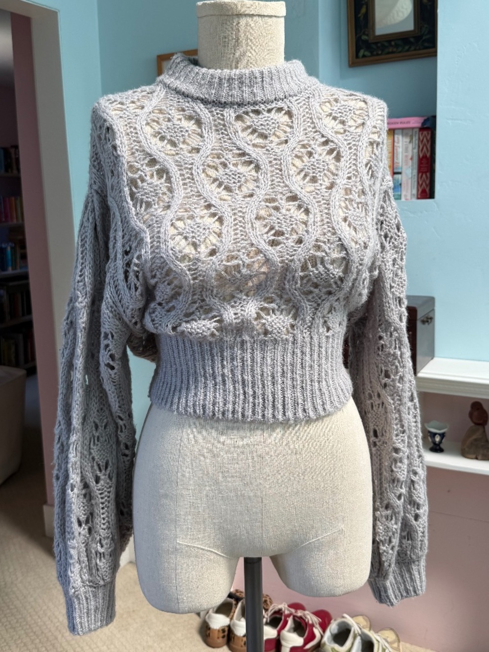 Divided / H&M pointelle lacework knit sweater | Size Small
